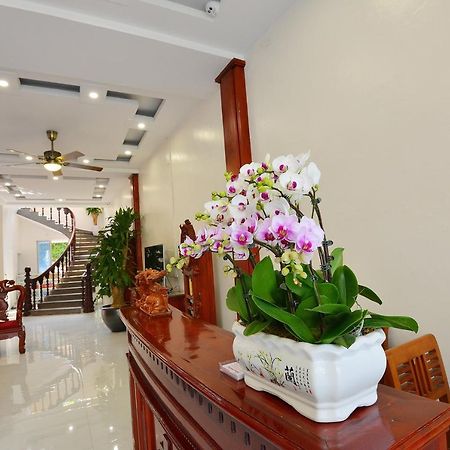 Lang Son Khach San Dong Phuong酒店 外观 照片